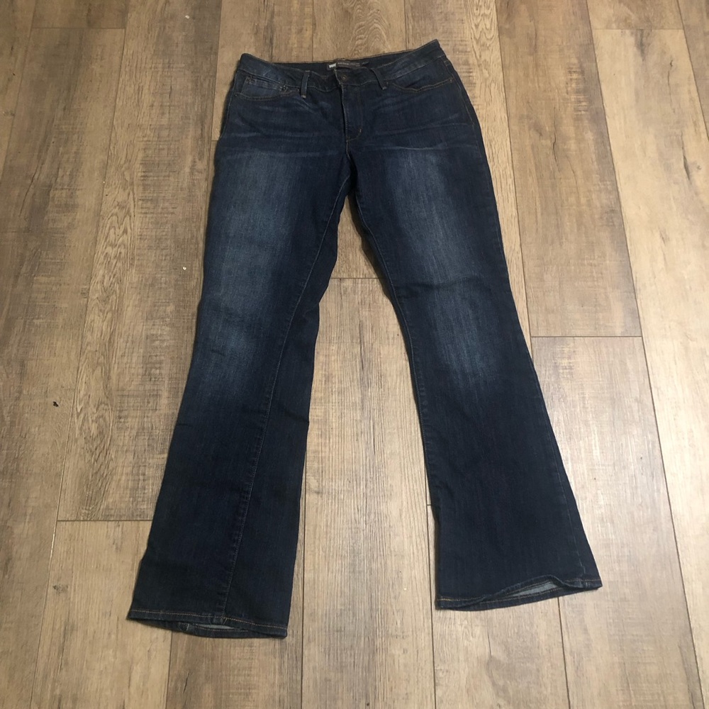 Levi womens Jeans 10 bold curve boot cut mid rise blue denim pants 31x31